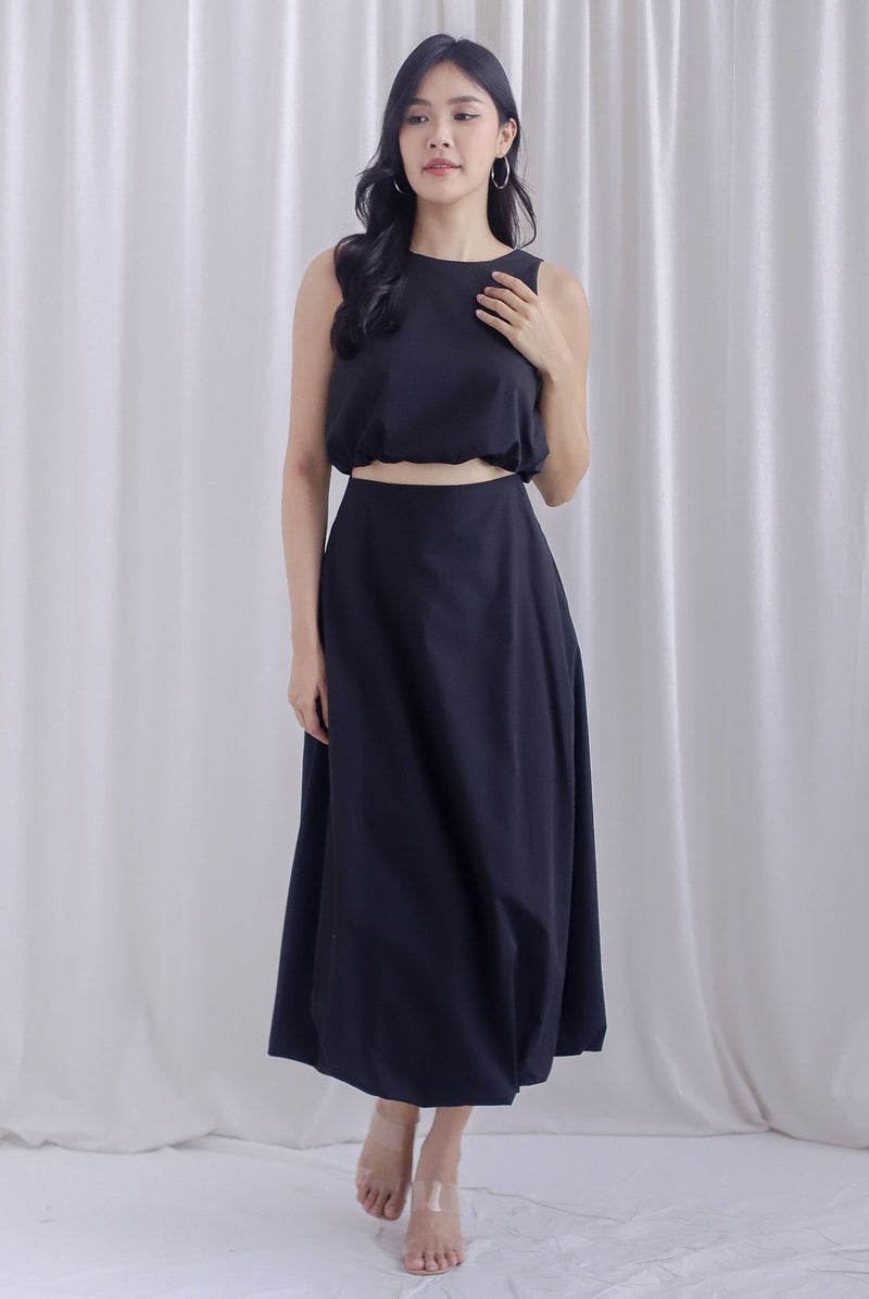 Ember Balloon Maxi Skirt In Black