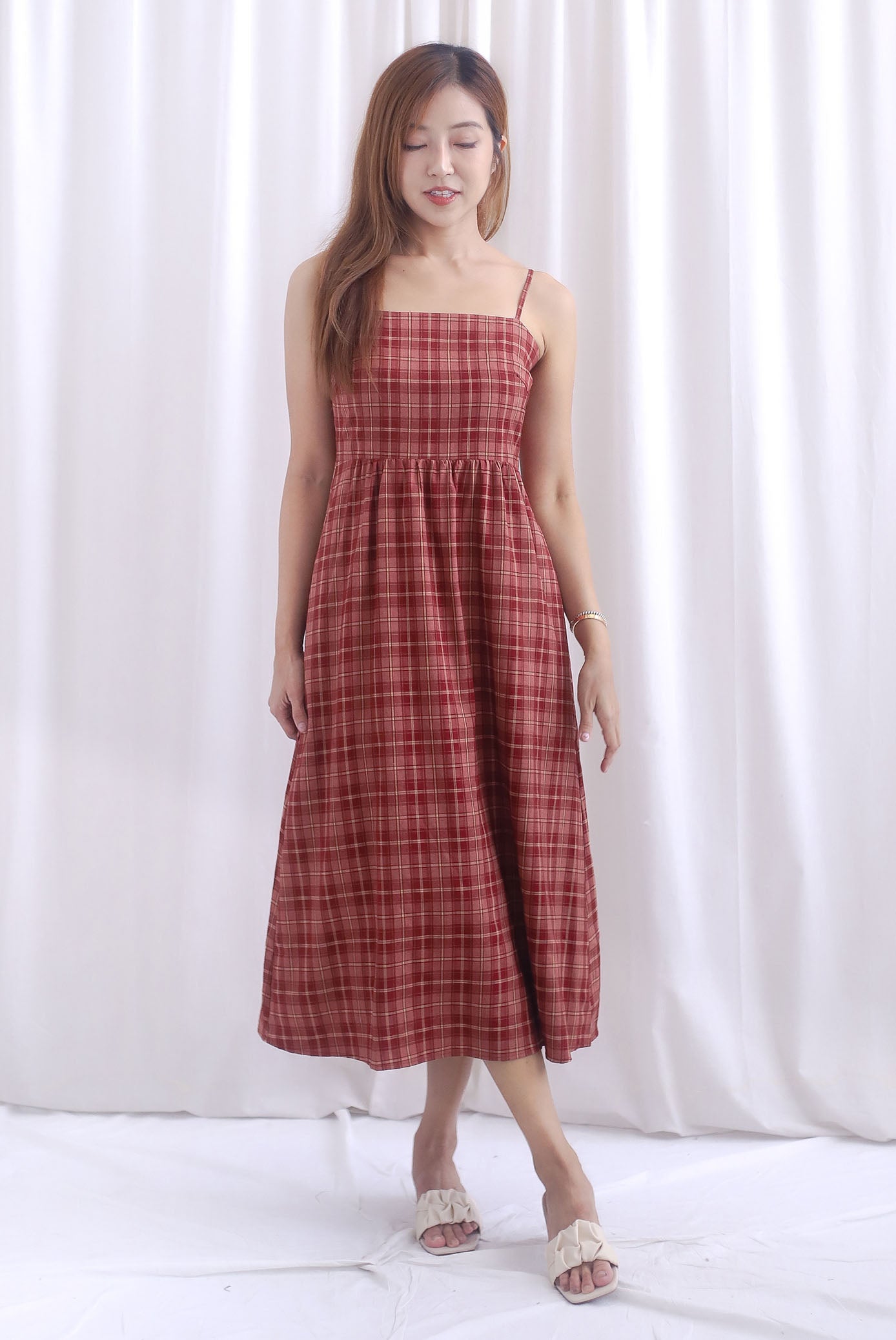 Erica Plaids Spag Midi Dress In Rust Red
