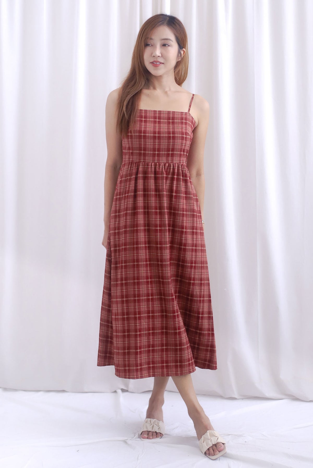 Erica Plaids Spag Midi Dress In Rust Red