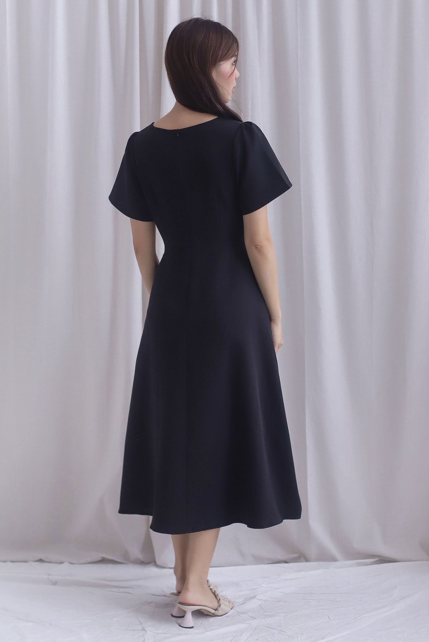 *Restocked* Esmeralda Sleeved Scallop Neckline Skater Dress In Black