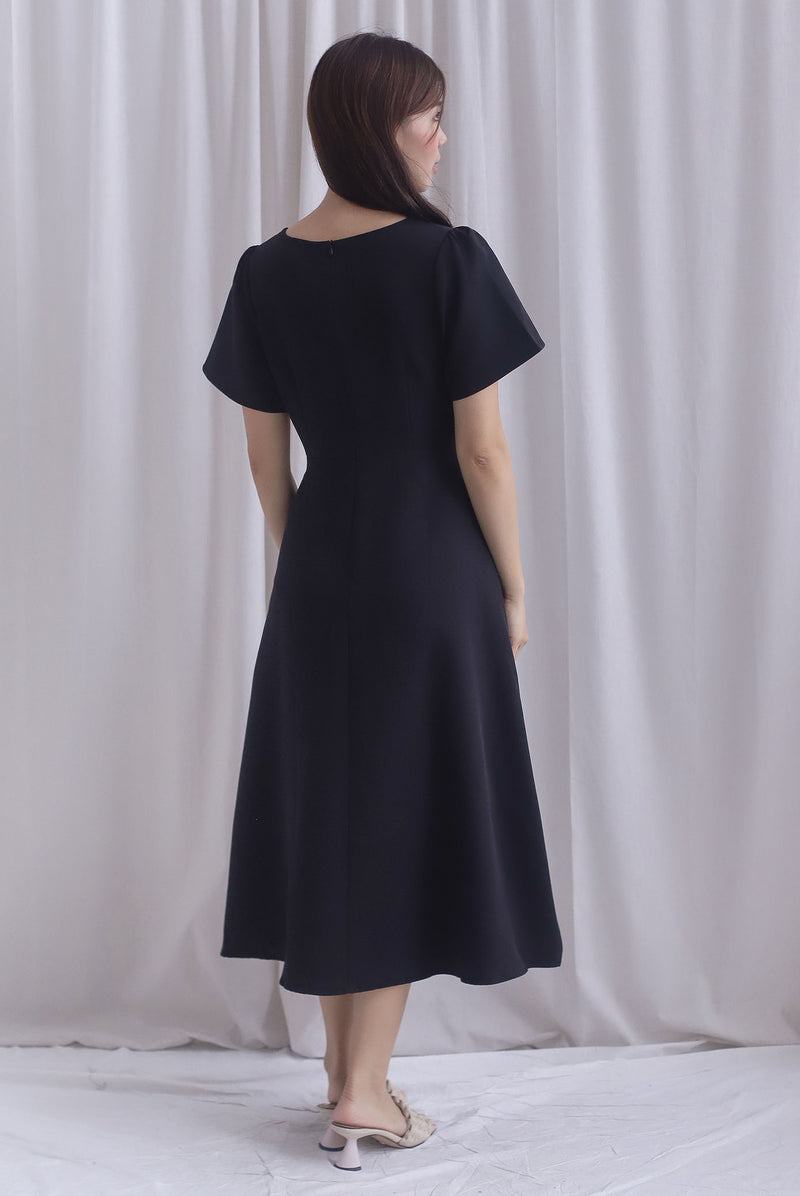 *Restocked* Esmeralda Sleeved Scallop Neckline Skater Dress In Black