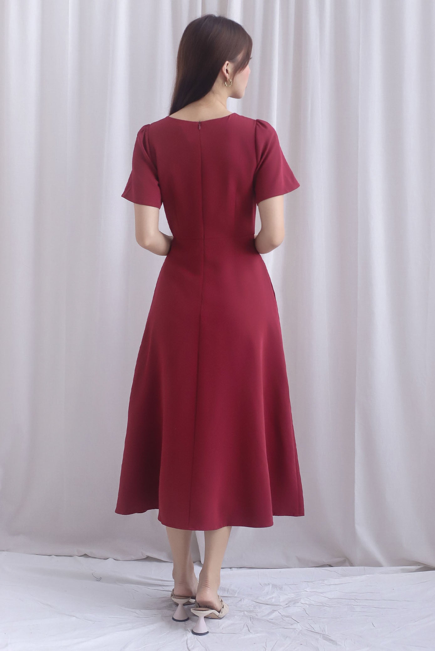 *Restocked* Esmeralda Sleeved Scallop Neckline Skater Dress In Wine Red