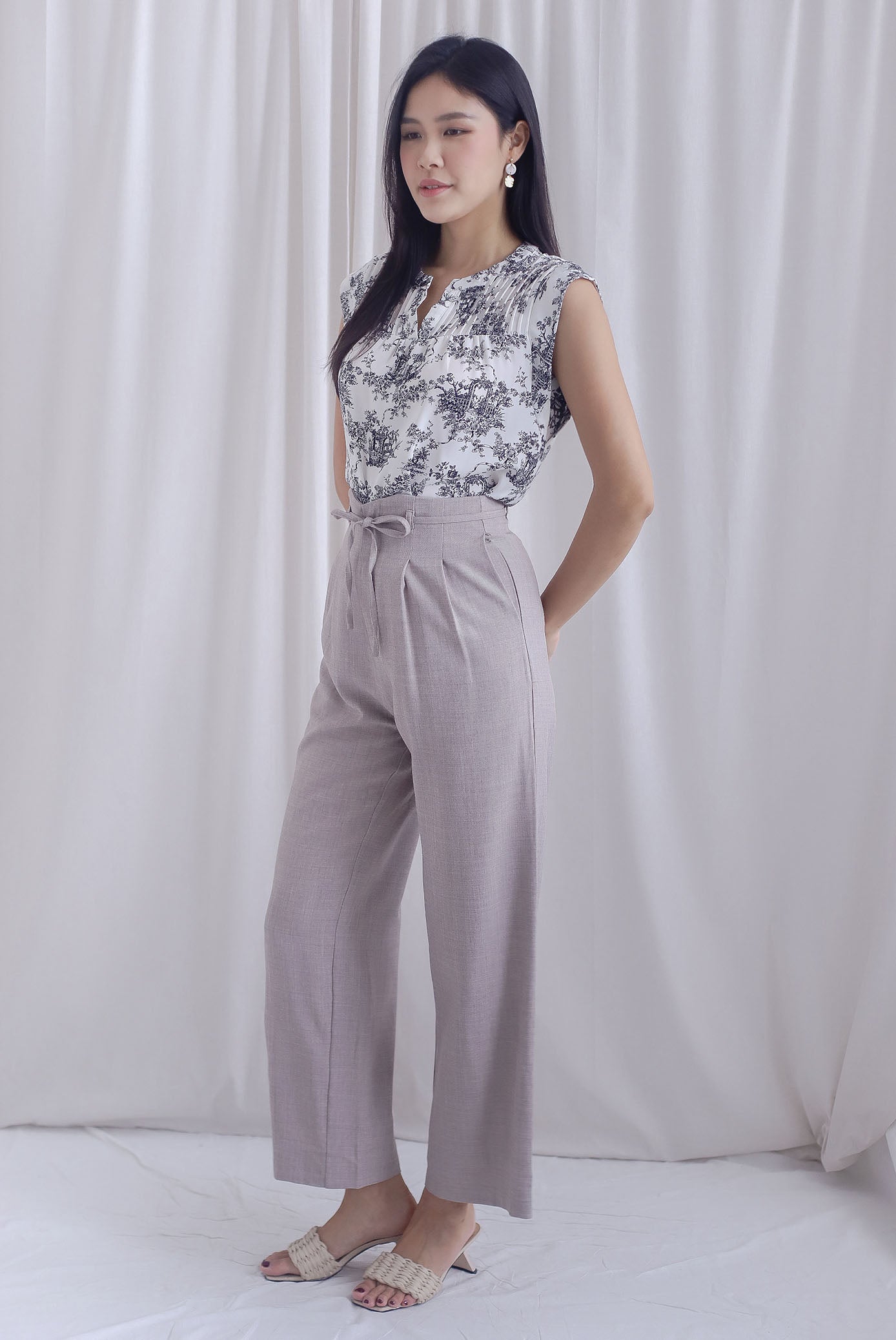 Evangeline Porcelain Work Top In Black