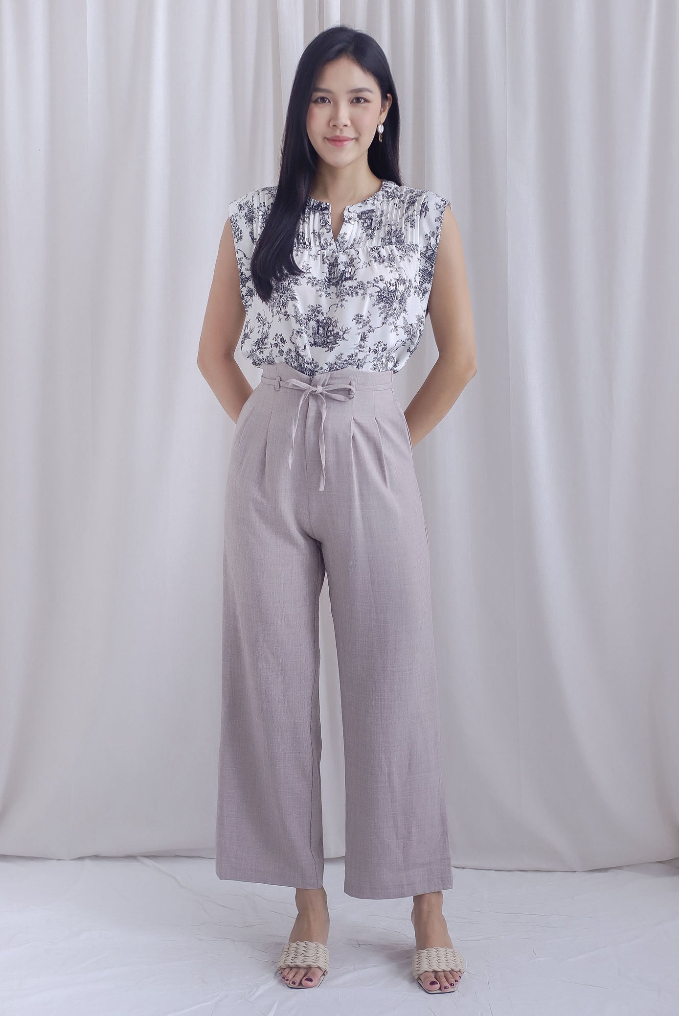 Evangeline Porcelain Work Top In Black
