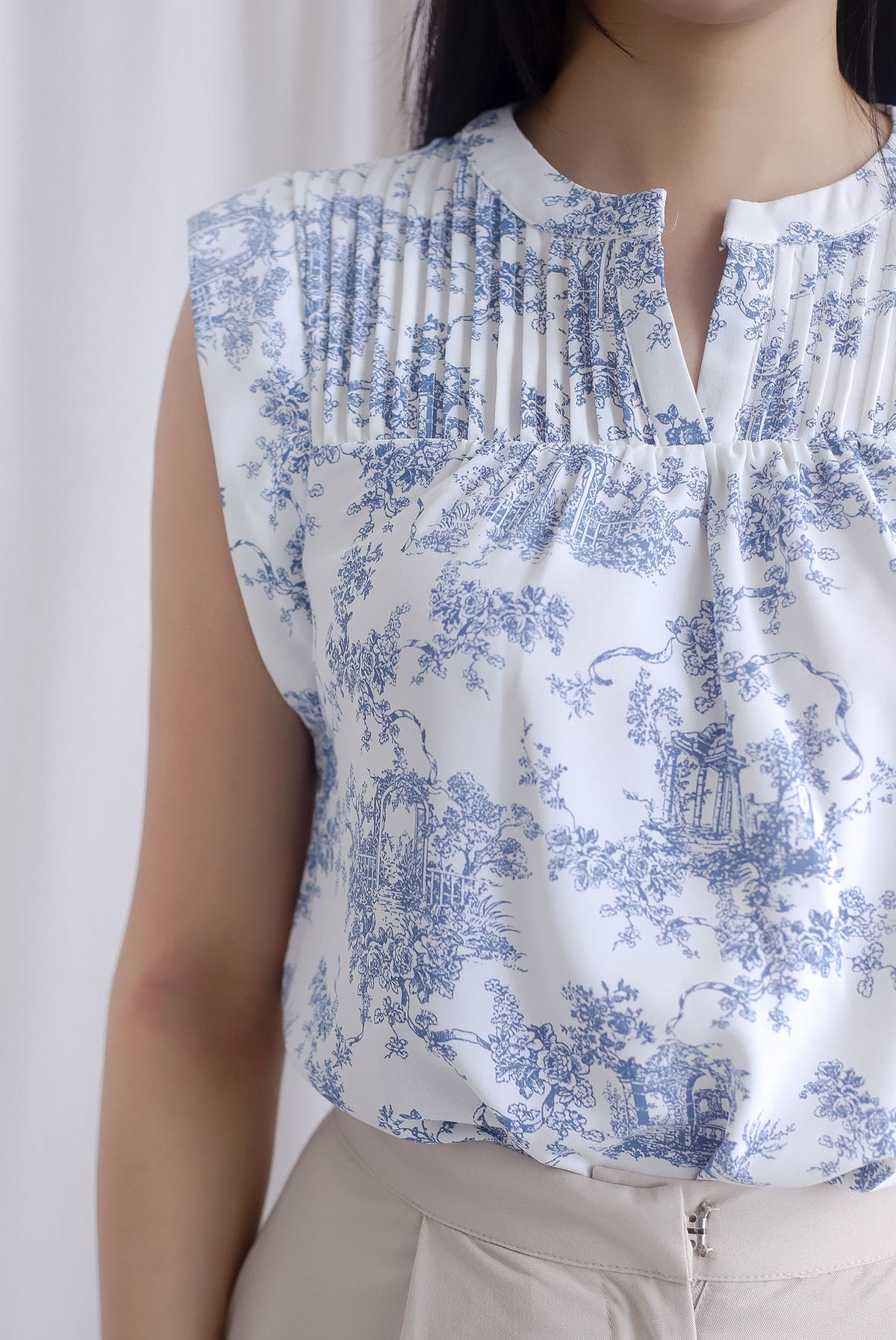 Evangeline Porcelain Work Top In Blue