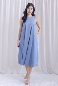 Everly Balloon Trapeze Maxi Dress In Blue