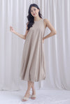 Everly Balloon Trapeze Maxi Dress In Taupe