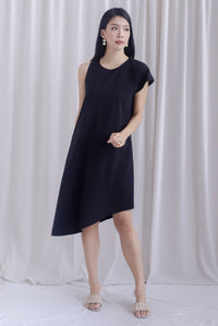 Feya Asymmetrical Dress In Black