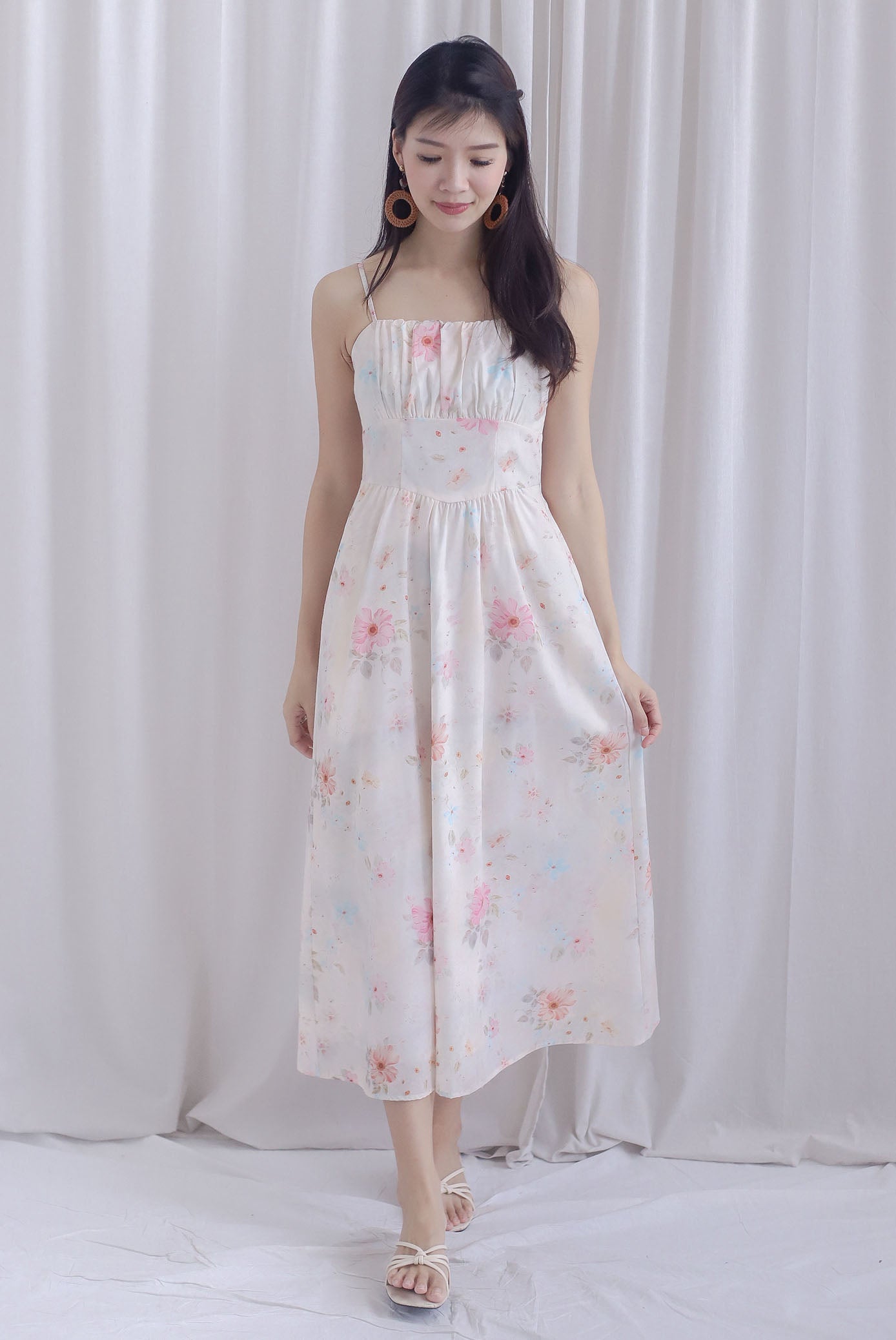 Finnley Floral Empire Waist Spaghetti Dress In Cream Pink