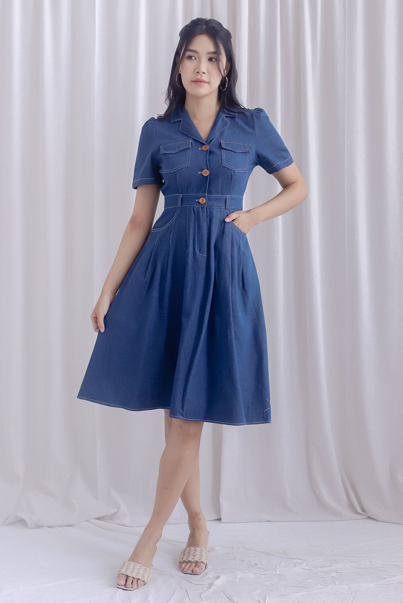 Ford Sleeved Denim Buttons Dress In Mid Denim