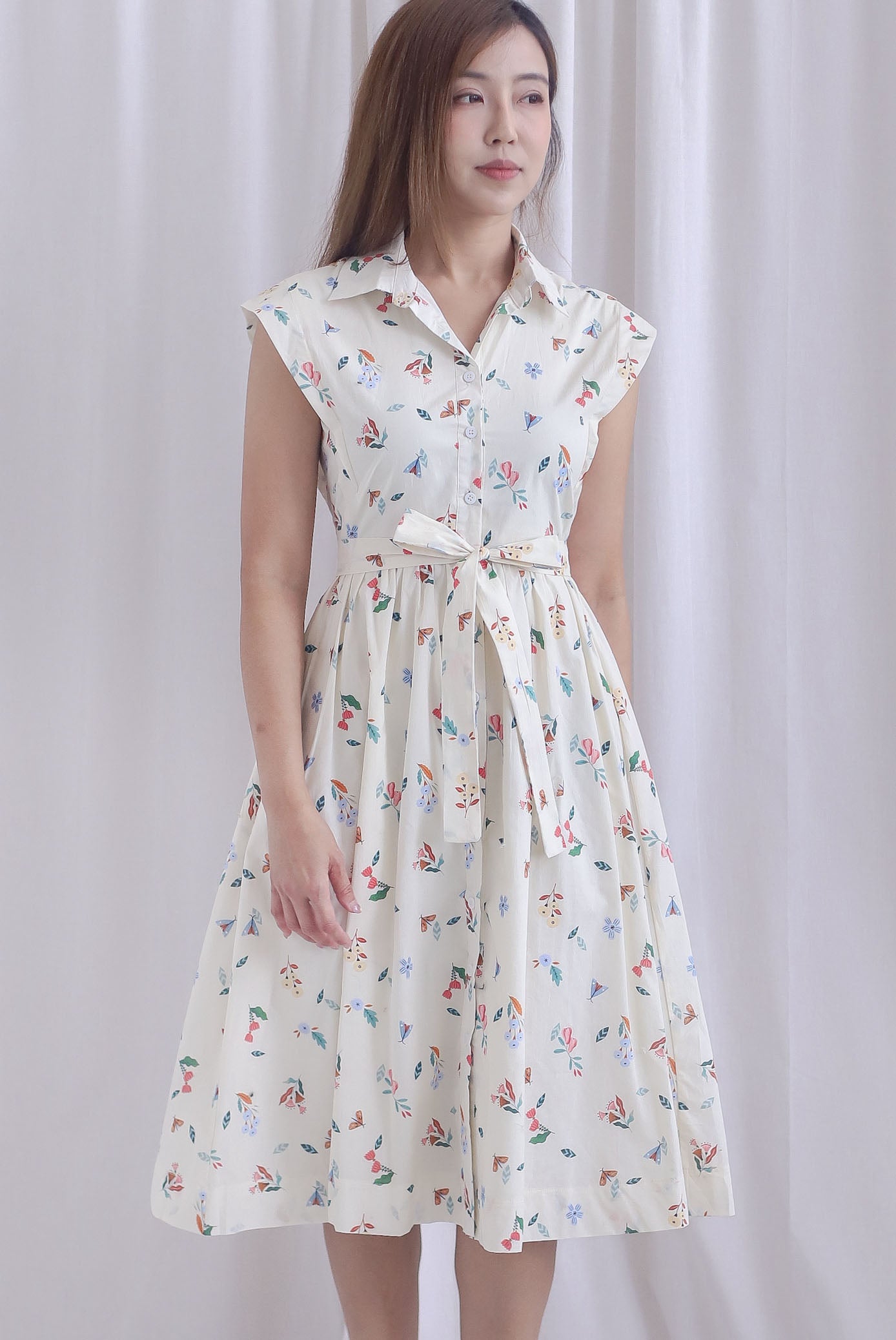 Garden Prints Buttons Down Shirt Dress In Cream