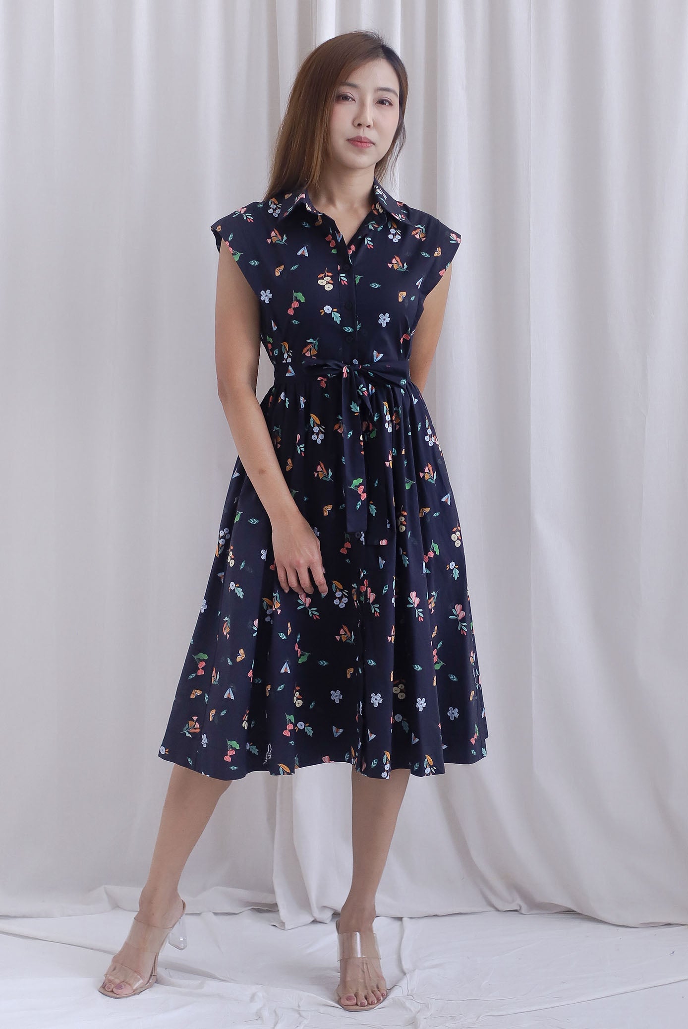 Garden Prints Buttons Down Shirt Dress In Midnight Blue