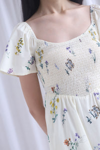 Gemma Scoop Neck Smocked Maxi Dress In Cream Floral