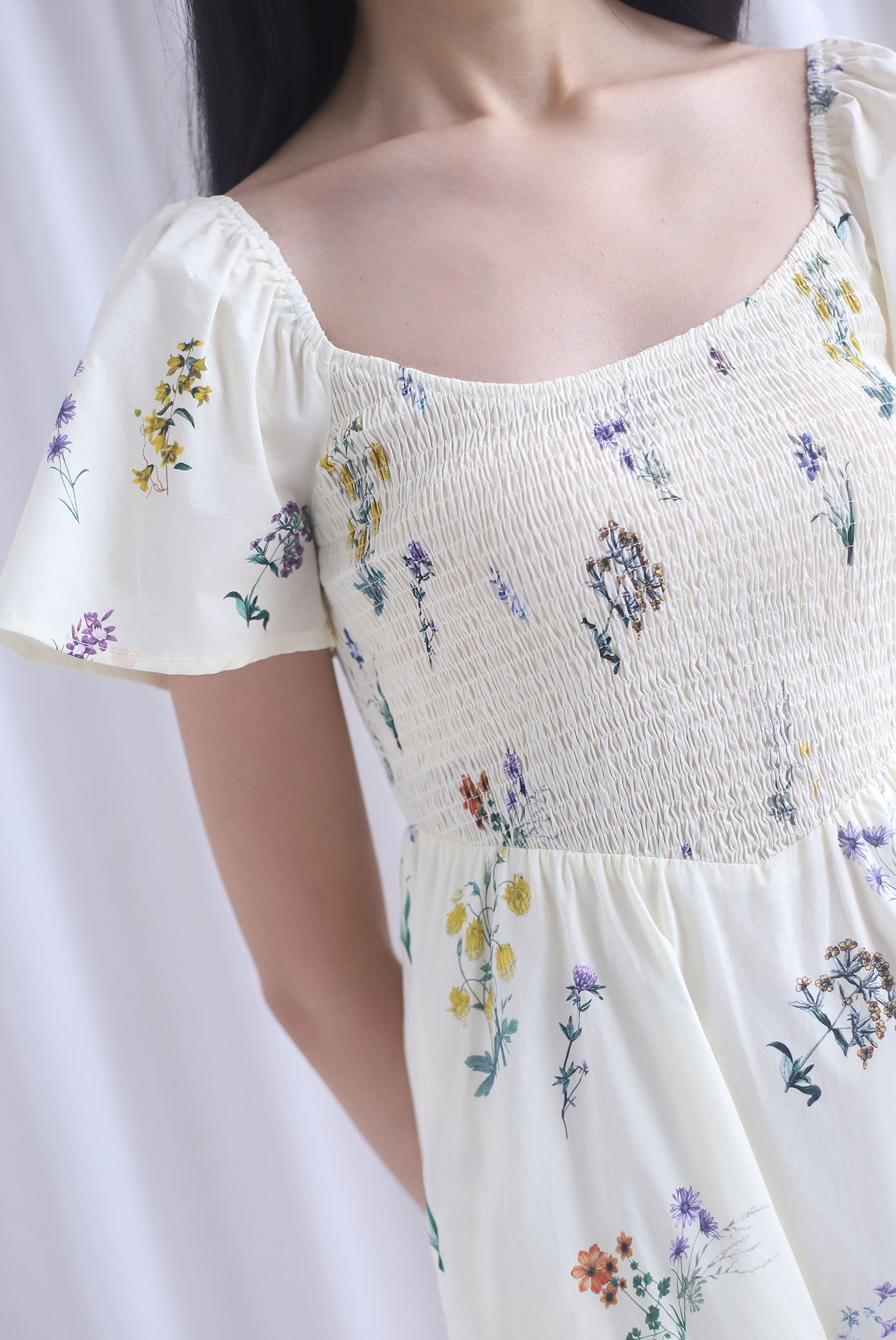 Gemma Scoop Neck Smocked Maxi Dress In Cream Floral