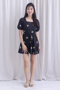 Geraldean Embro Puffy Sleeve Babydoll Romper Dress In Black