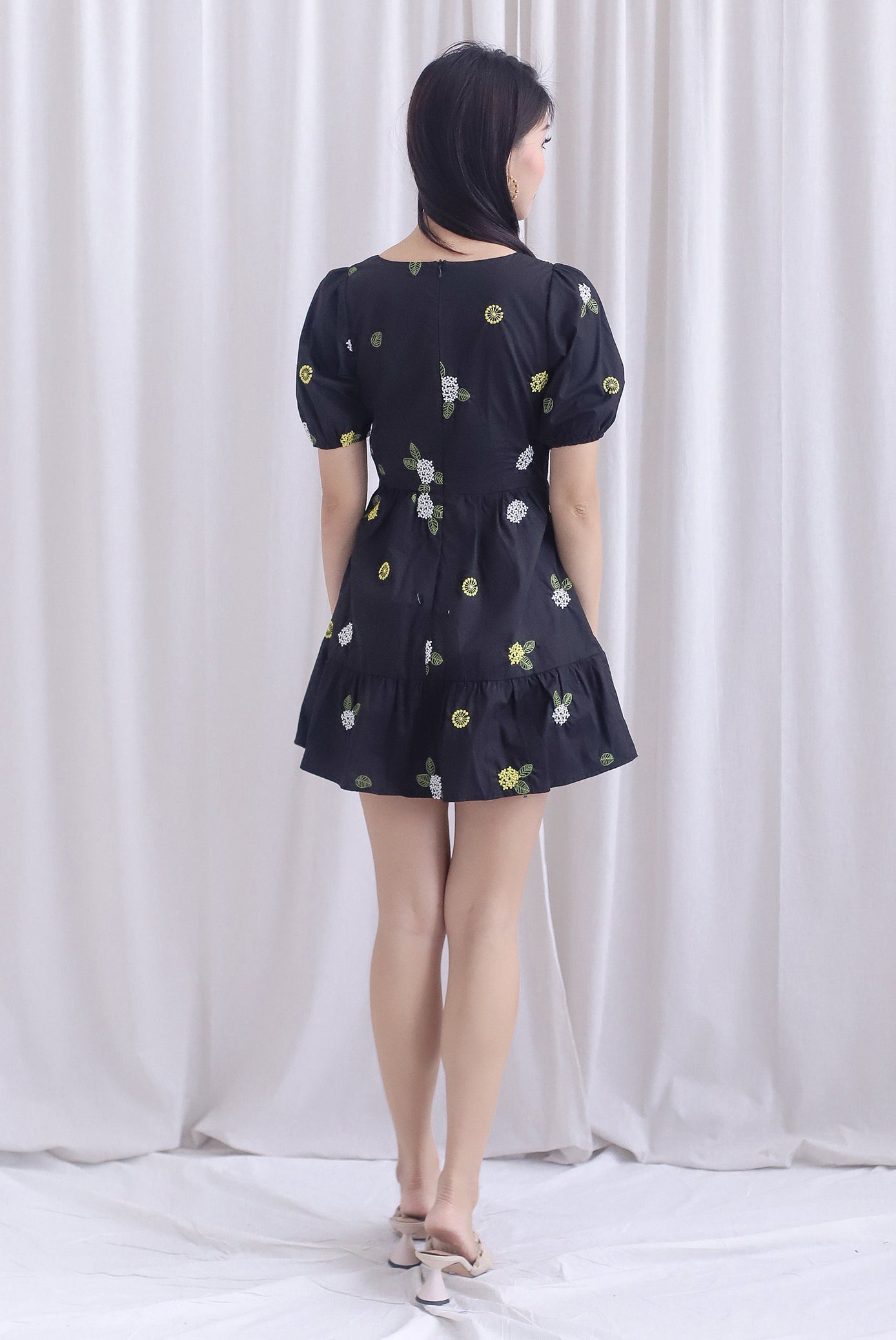 Geraldean Embro Puffy Sleeve Babydoll Romper Dress In Black