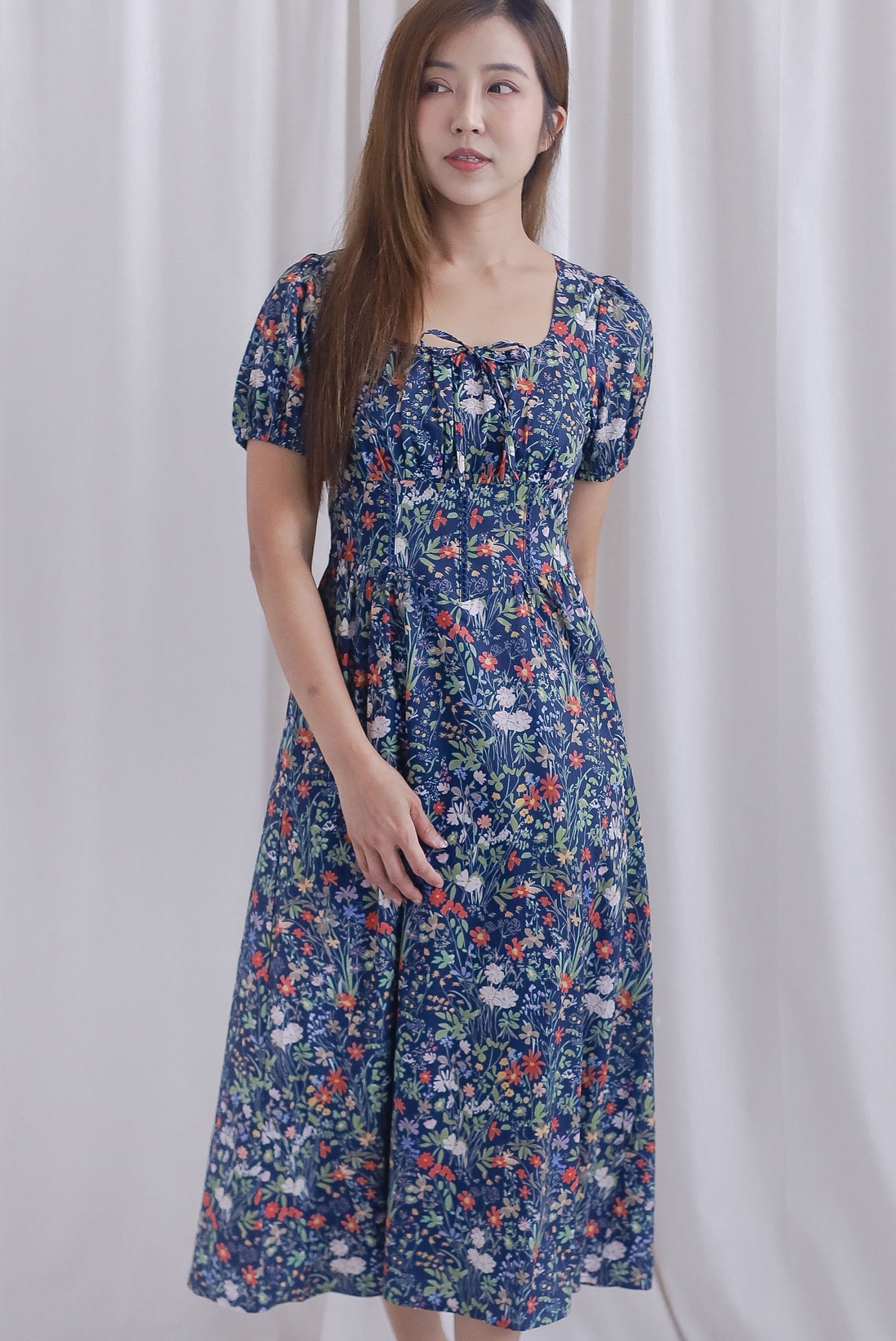 Grainger Ruched Lattice Corset Sleeve Midi Dress In Navy Floral