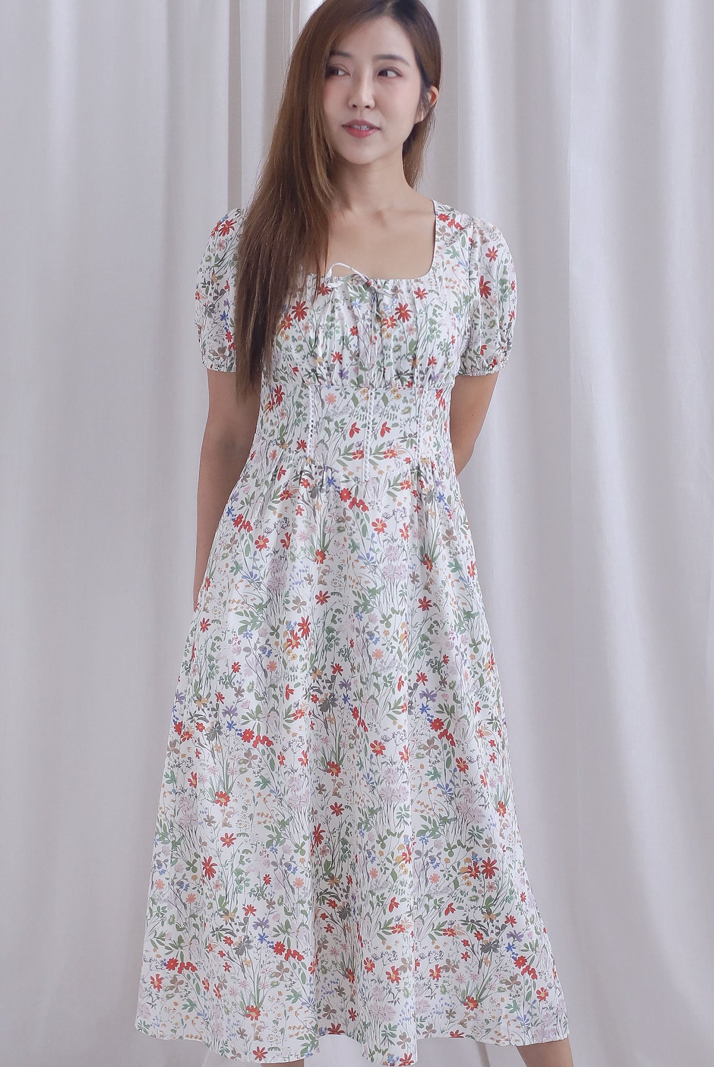 Grainger Ruched Lattice Corset Sleeve Midi Dress In Cream Floral