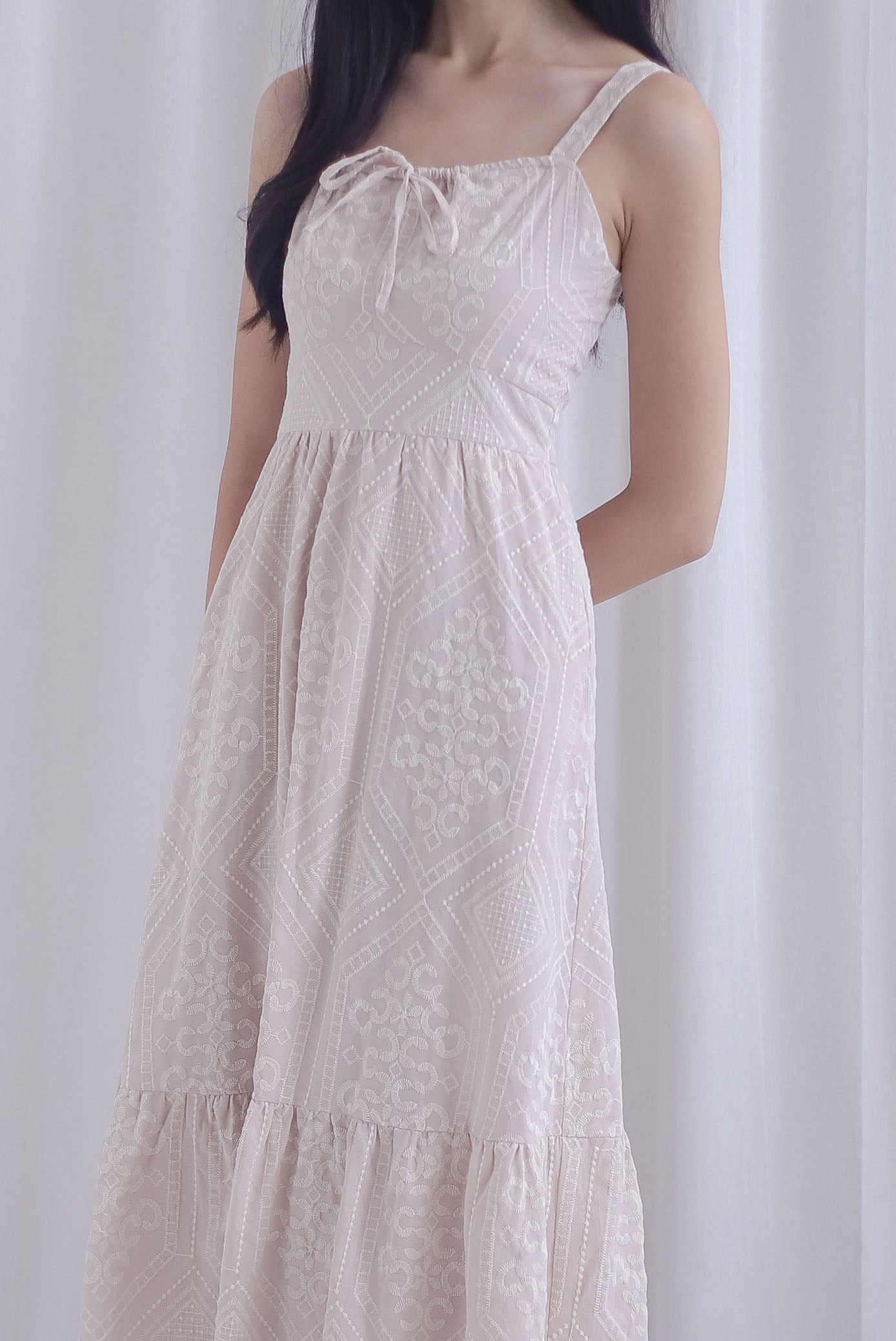 Gwen Empire Tie Front Embro Maxi Dress In Cream