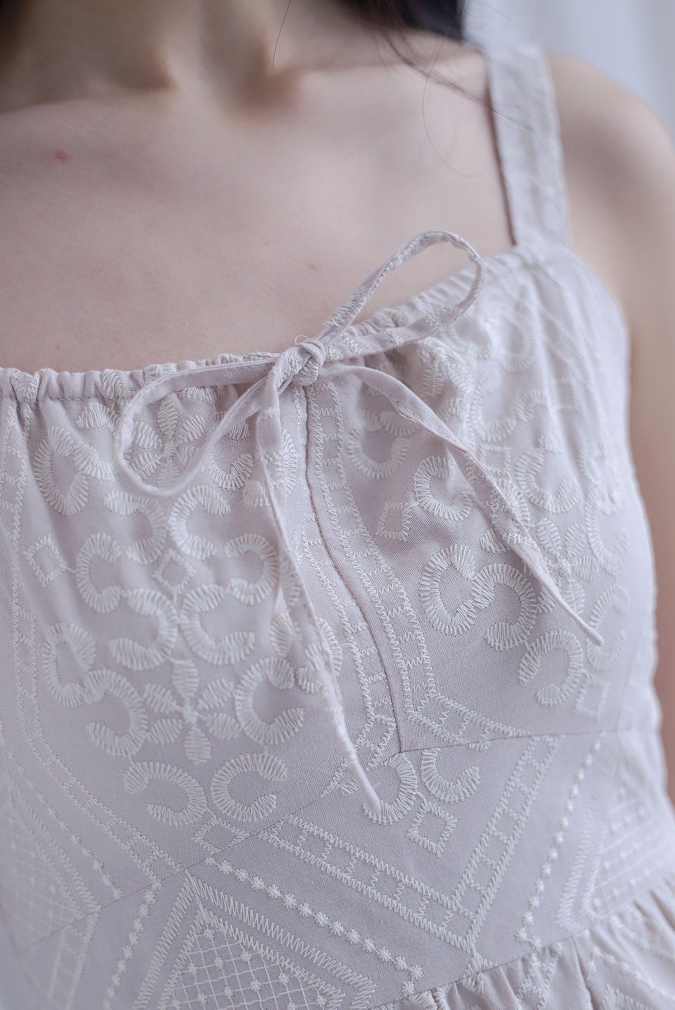 Gwen Empire Tie Front Embro Maxi Dress In Cream