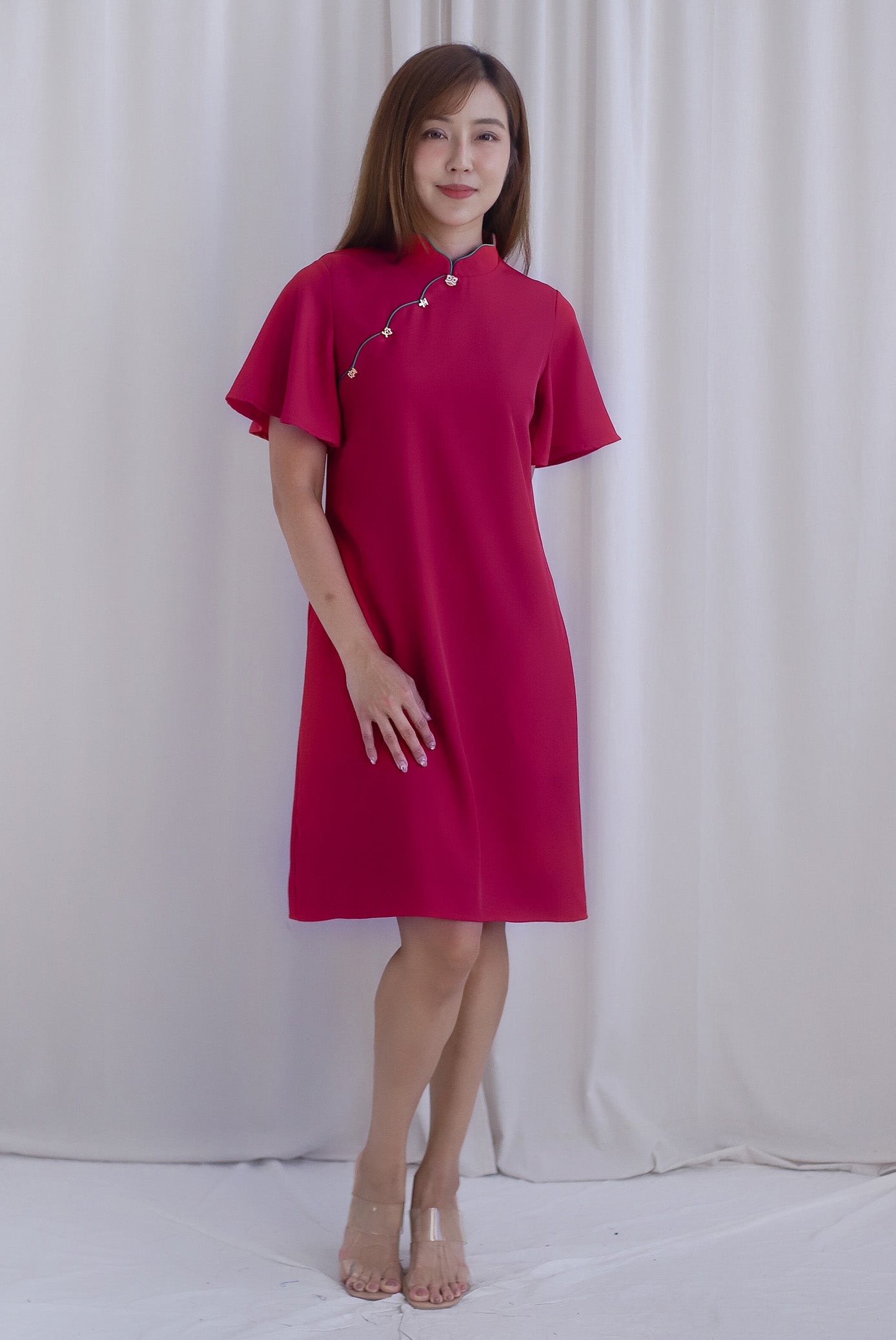 Harmony Buttons Flutter Sleeves Cheong Sam Dress In Magenta
