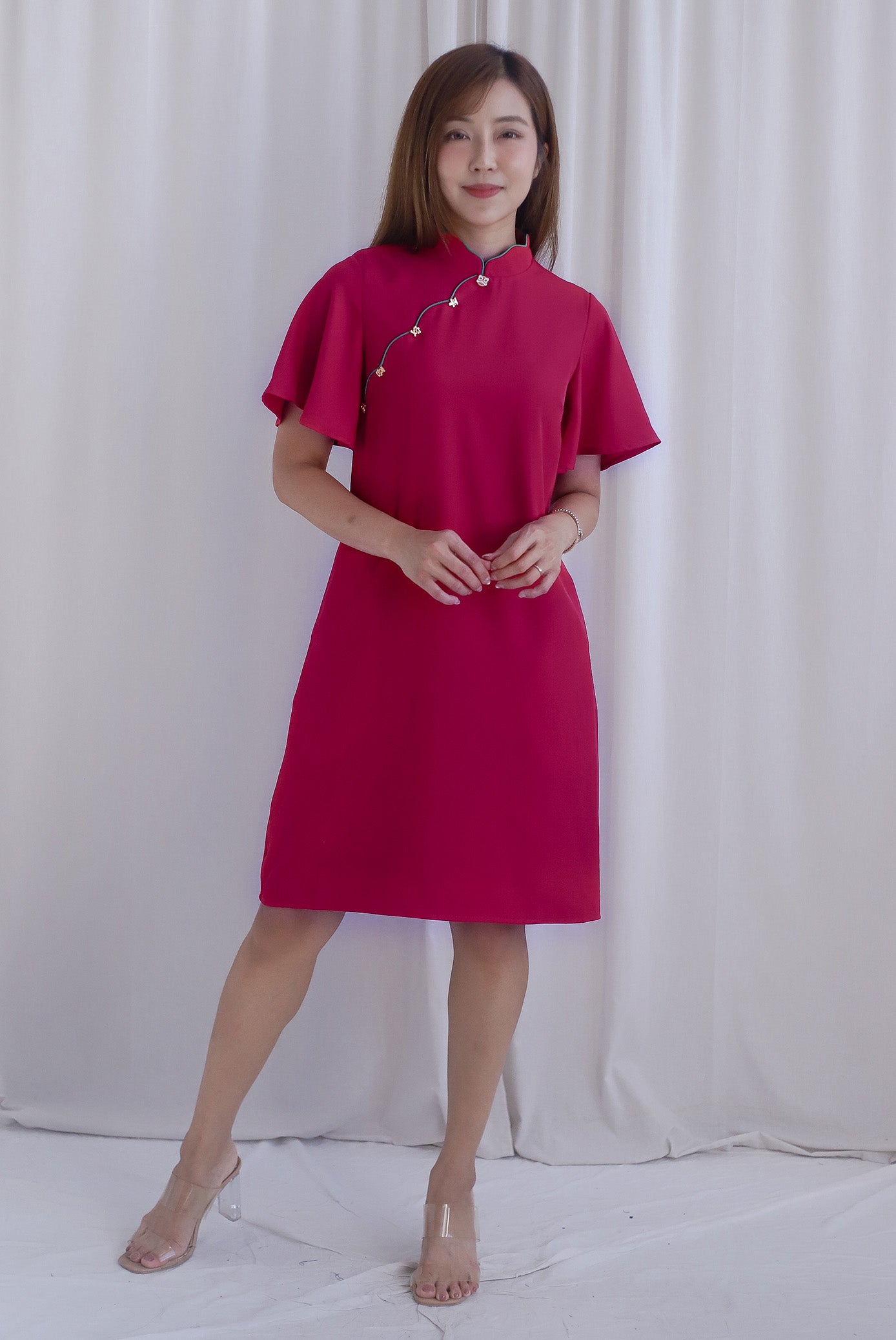 Harmony Buttons Flutter Sleeves Cheong Sam Dress In Magenta