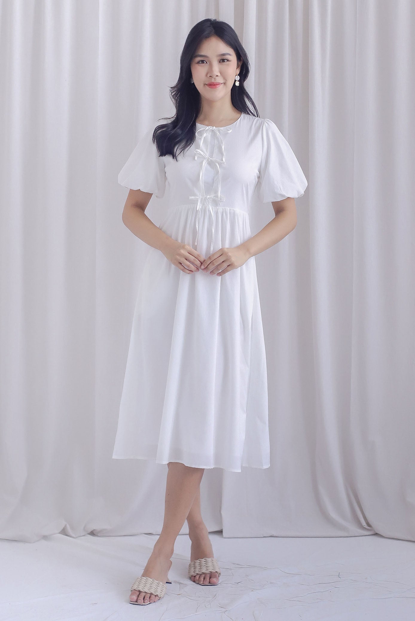 Heather Tie Ribbons Front Midi Dress in White