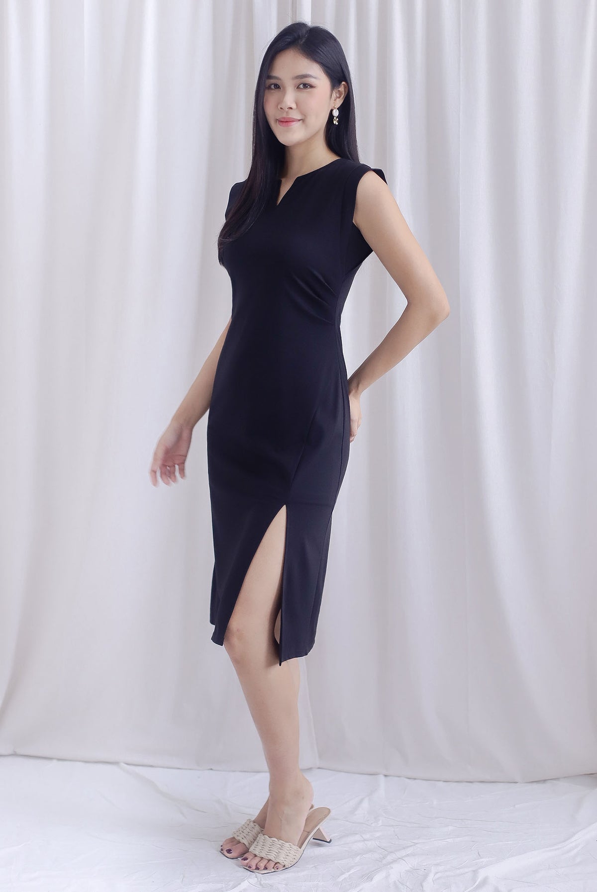 Jeannie Ruch Waist Slit Dress In Black
