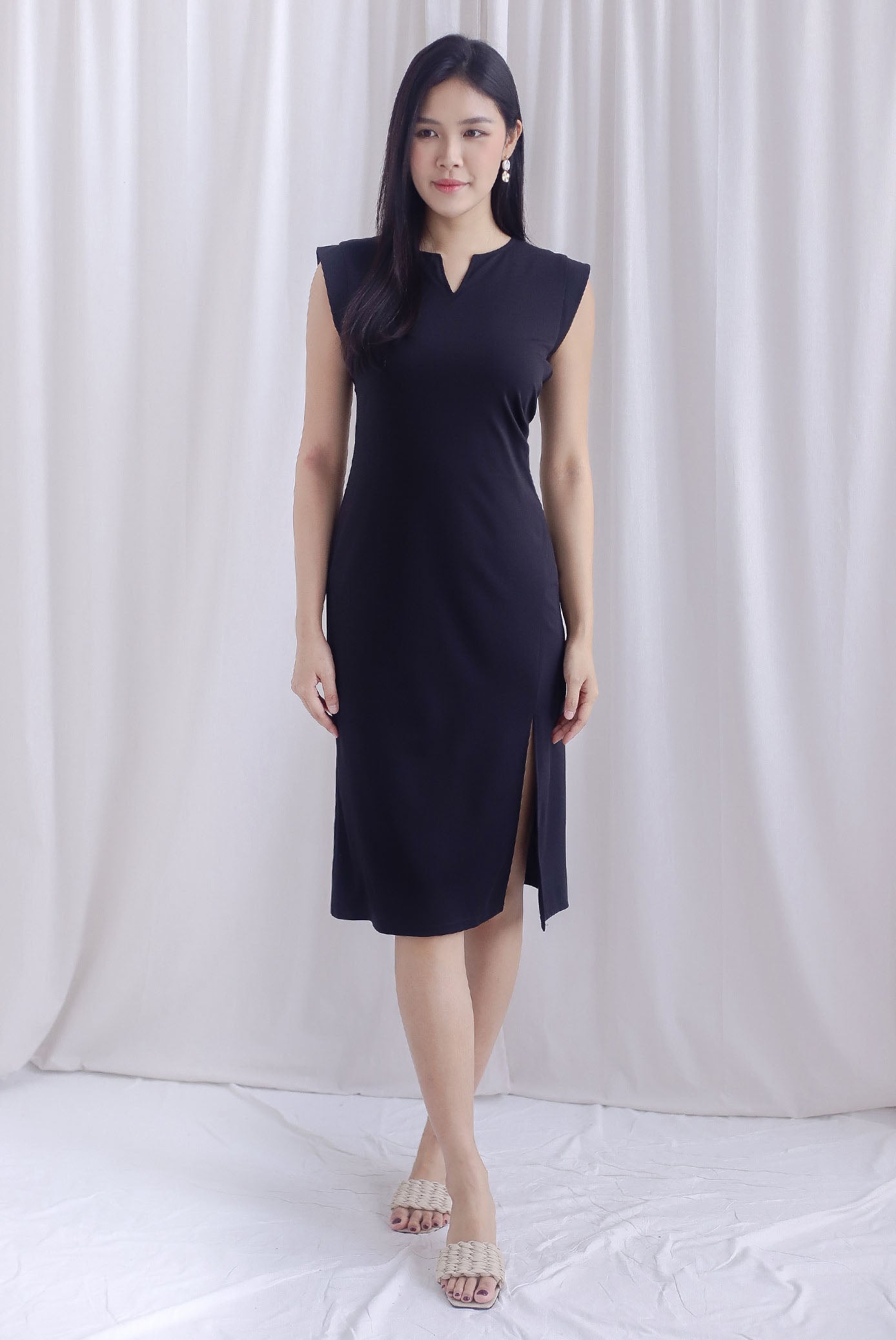 Jeannie Ruch Waist Slit Dress In Black
