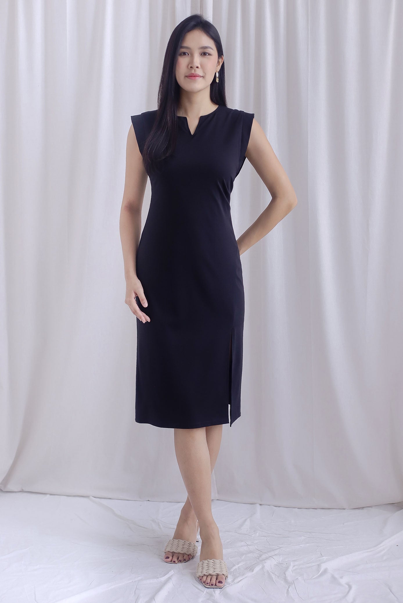 Jeannie Ruch Waist Slit Dress In Black