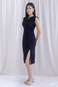 Jeannie Ruch Waist Slit Dress In Black