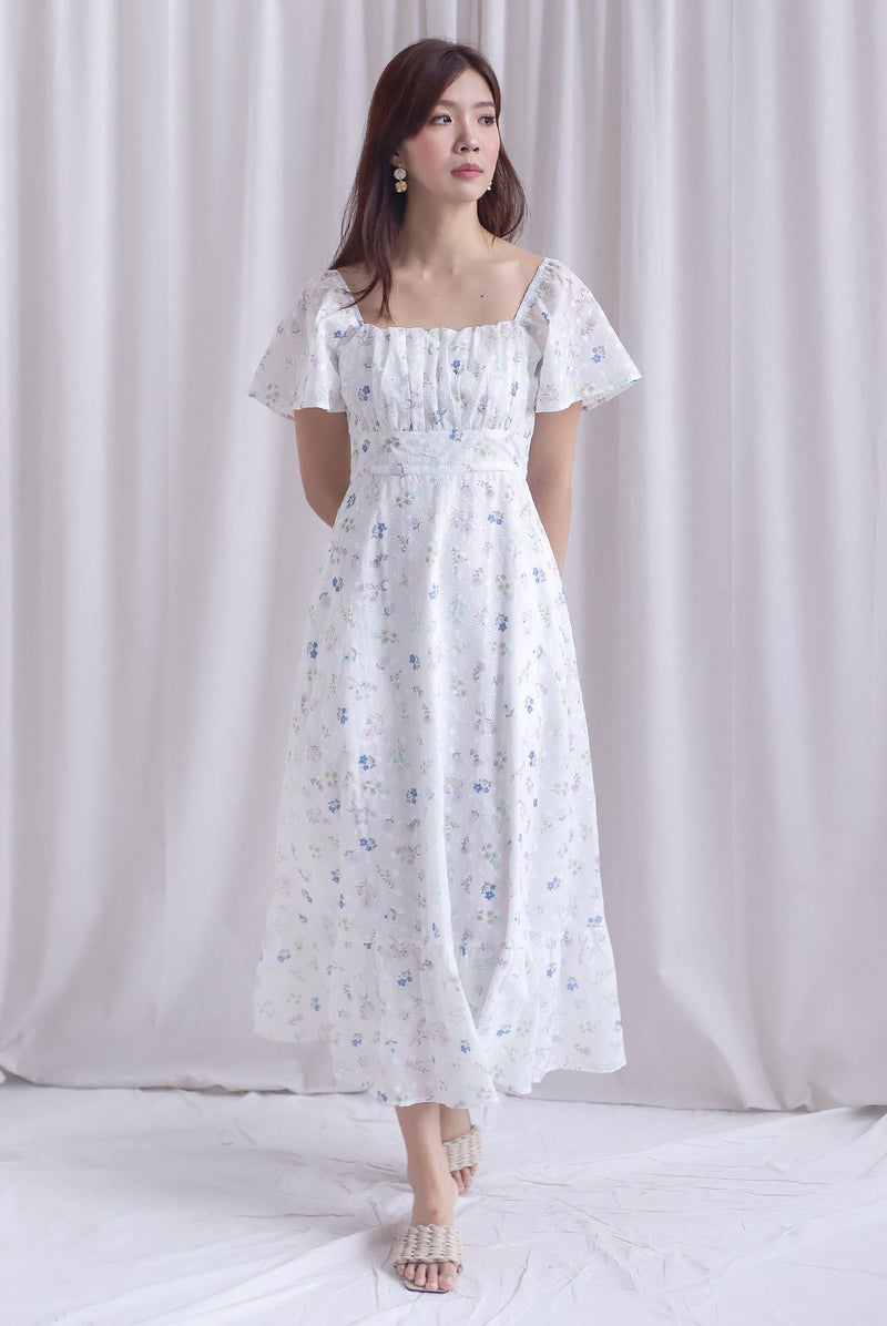 Jen Embro Ruched Front Sleeved Maxi Dress In Lilac Blue