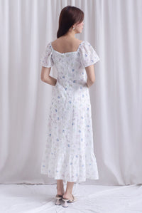 Jen Embro Ruched Front Sleeved Maxi Dress In Lilac Blue