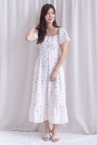 Jen Embro Ruched Front Sleeved Maxi Dress In Red