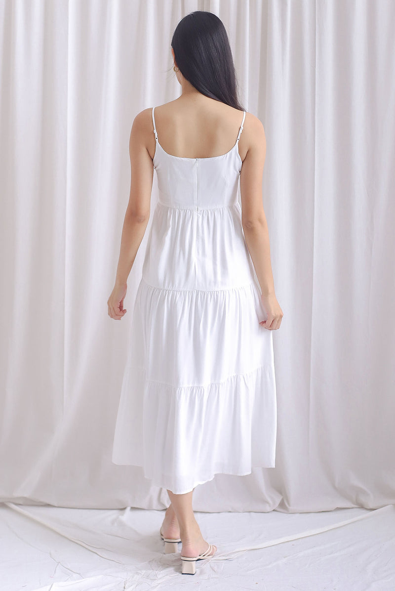 Jennie Spaghetti Tier Maxi Dress In White