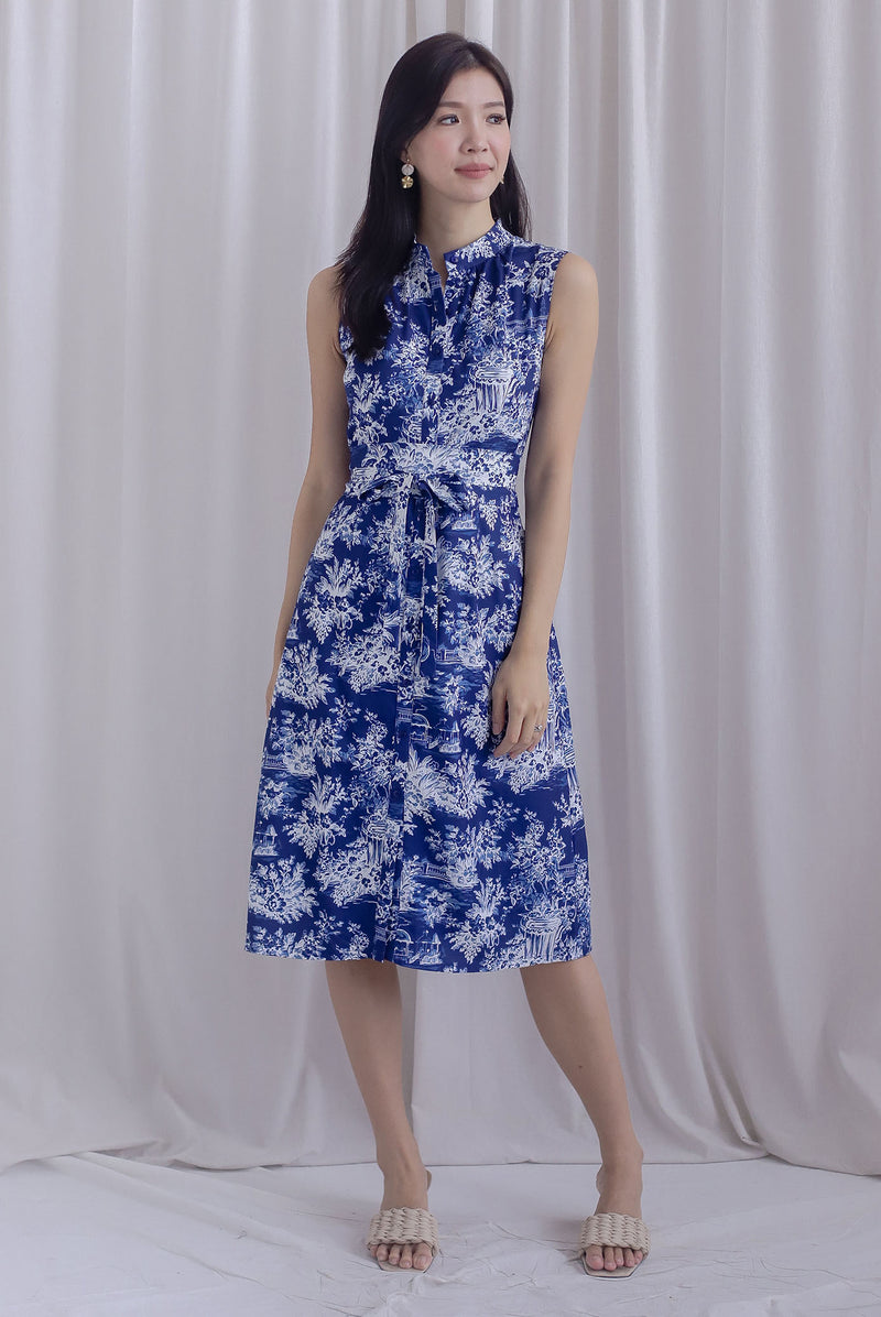 Jerelle Porcelain Obi Sash Dress In Navy blue