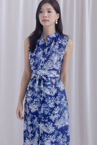 Jerelle Porcelain Obi Sash Dress In Navy blue