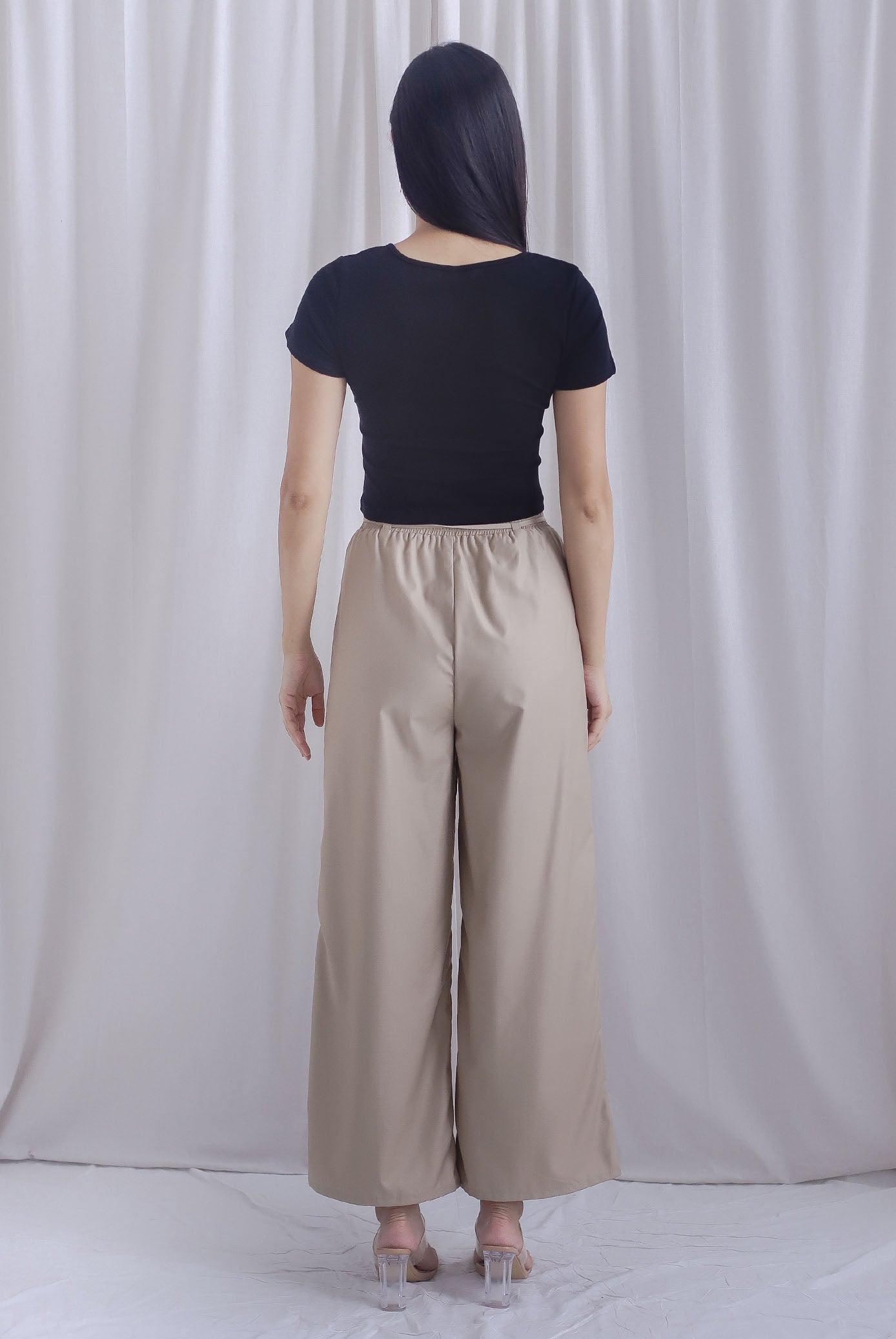 Jesslyn Asymm Neckline Top In Black