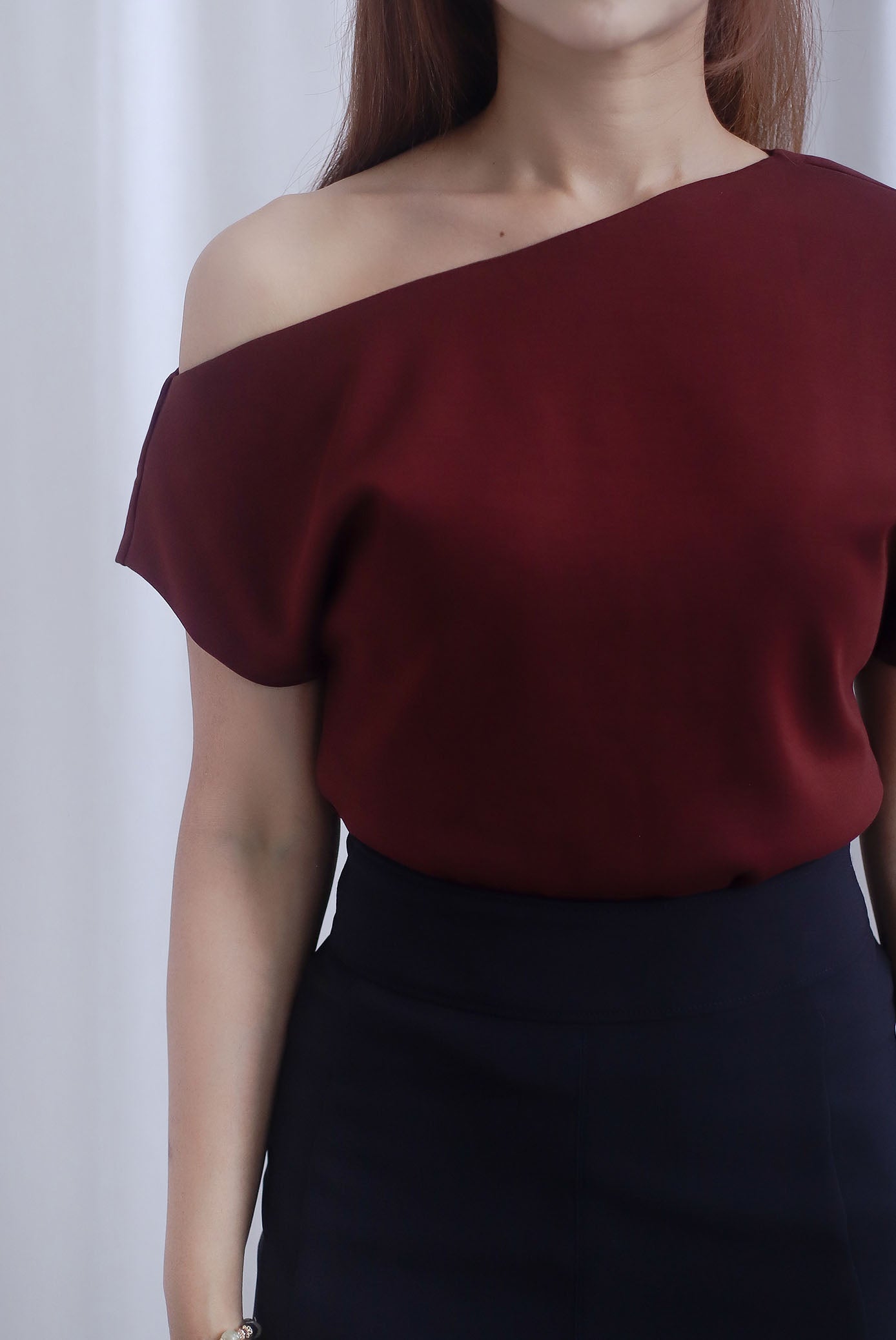 [BY TDC LABEL] Johanna Asymmetrical Neckline Top In Burgundy