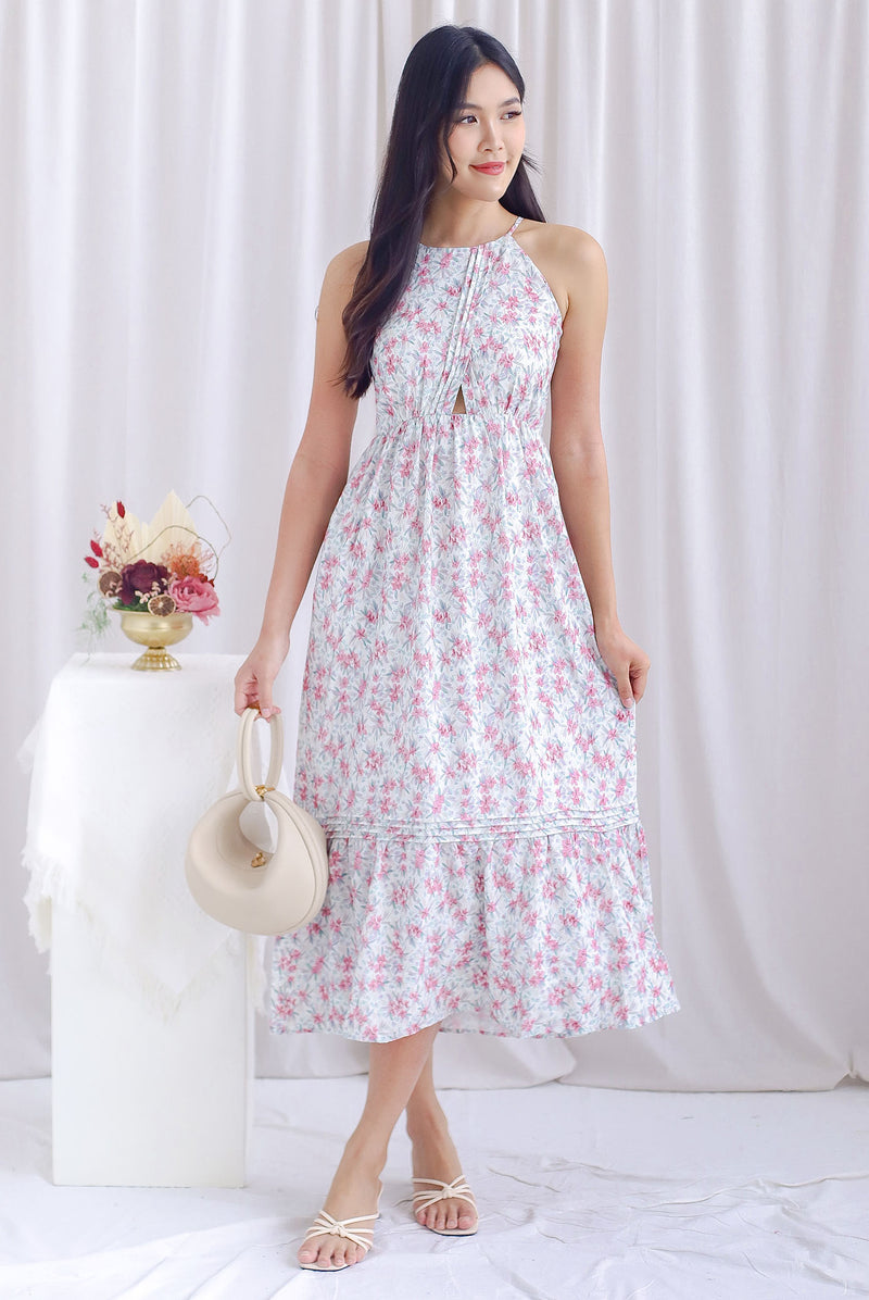 Karmen Pintuck pleats Cut Out Maxi Dress In Floral