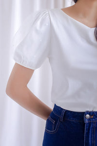 Kiara Mesh Puffy Sleeve V Neck Top In White
