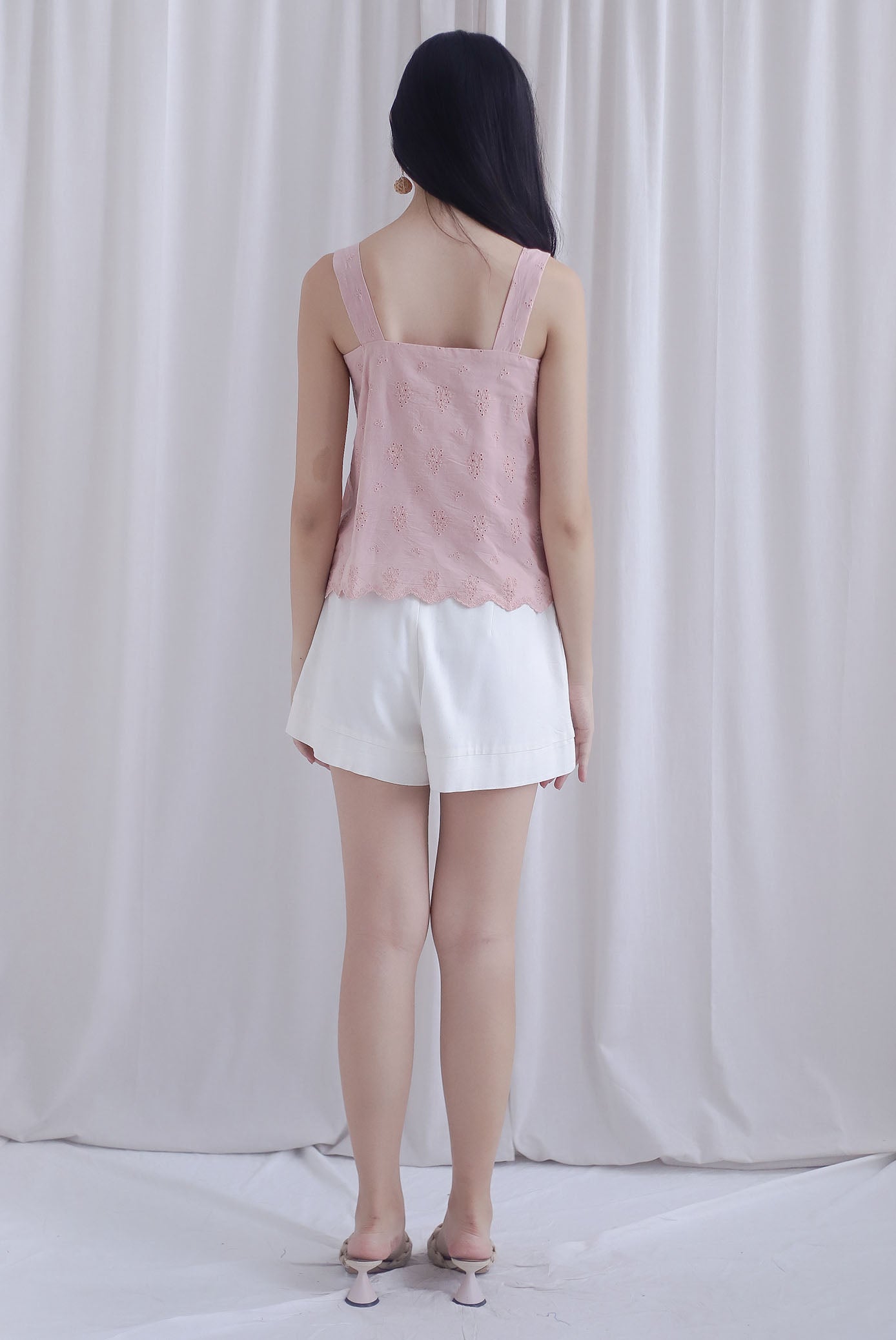 Kristy Pintuck Buttons Eyelet Top In Pink