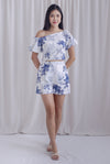 Larisa Porcelain Rose Puffy Sleeve Toga Top In Blue