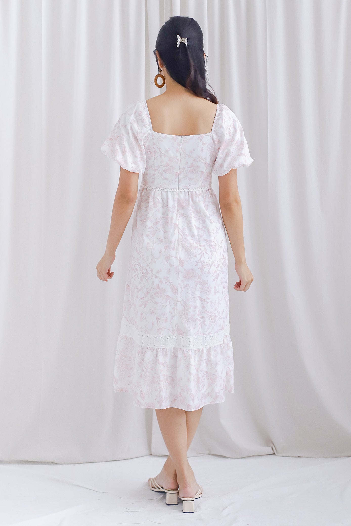 Laurice Porelain Lattice Insert Puffy Sleeve Midi Dress In White/Pink