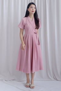 Lavenia Lape Collar Wrap Dress In Pink