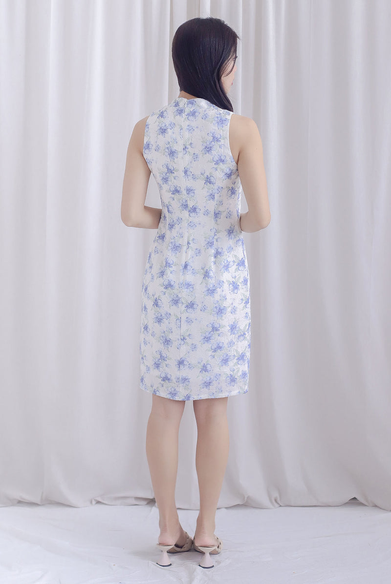 Layla Emboss Floral Cheong Sam Dress In Blue