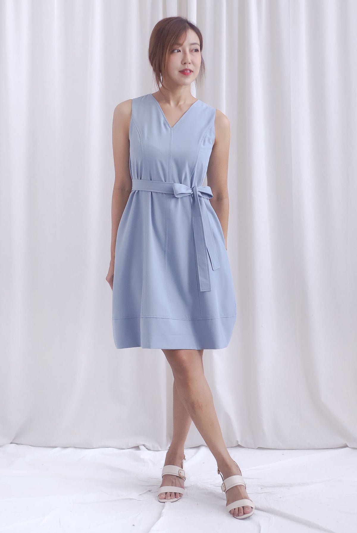 Leonor V Neck Seam Sash Dress In Steel Blue