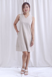 Leonor V Neck Seam Sash Dress In Ecru