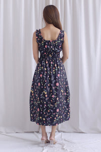 Lowery Frill Sleeveless Pintuck Maxi Dress In Black Floral