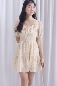 Lynn Floral Texture Tie Puffy Romper Dress In Pale Orange